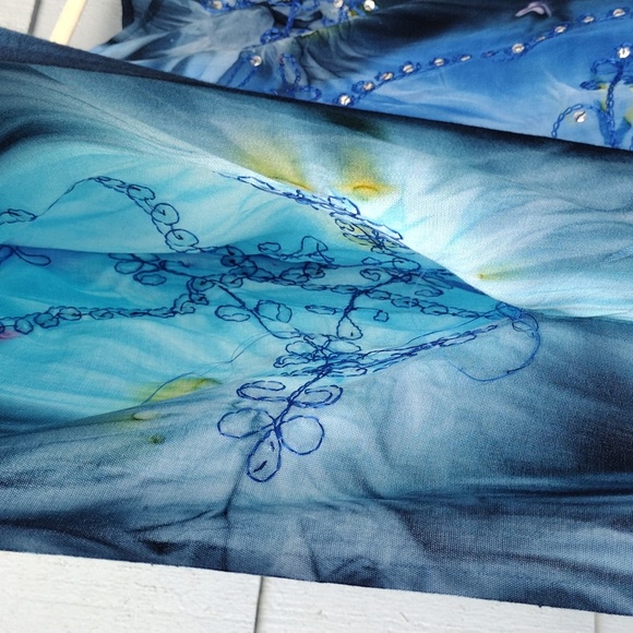 Glamour Tie Dye Top - Picture 3 of 6